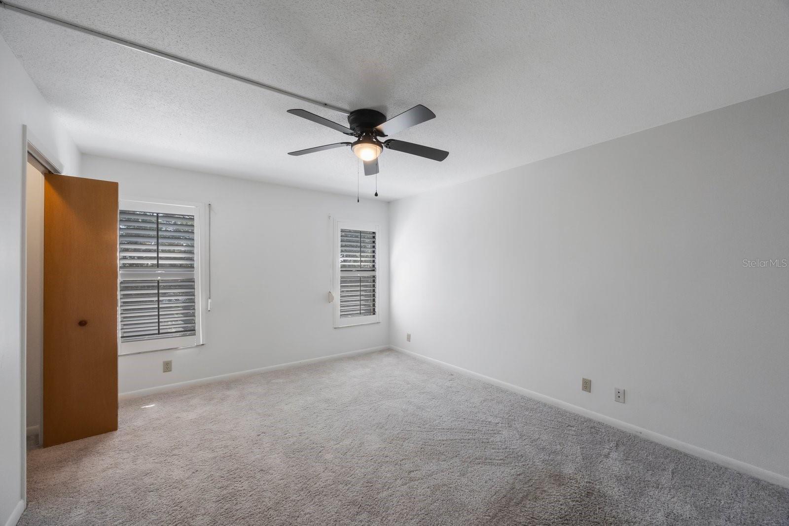 Image 22 of 48 For 3078 Eastland Boulevard 304