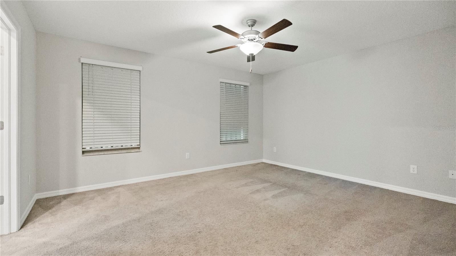 Image 24 of 47 For 7231 Spring Snowflake Avenue