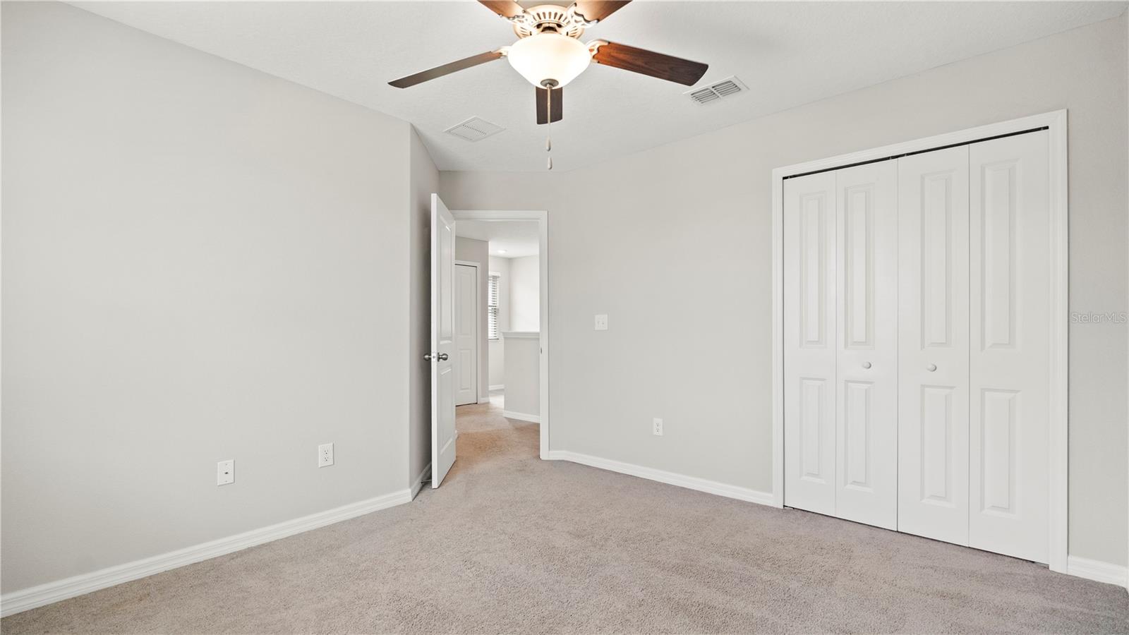 Image 36 of 47 For 7231 Spring Snowflake Avenue