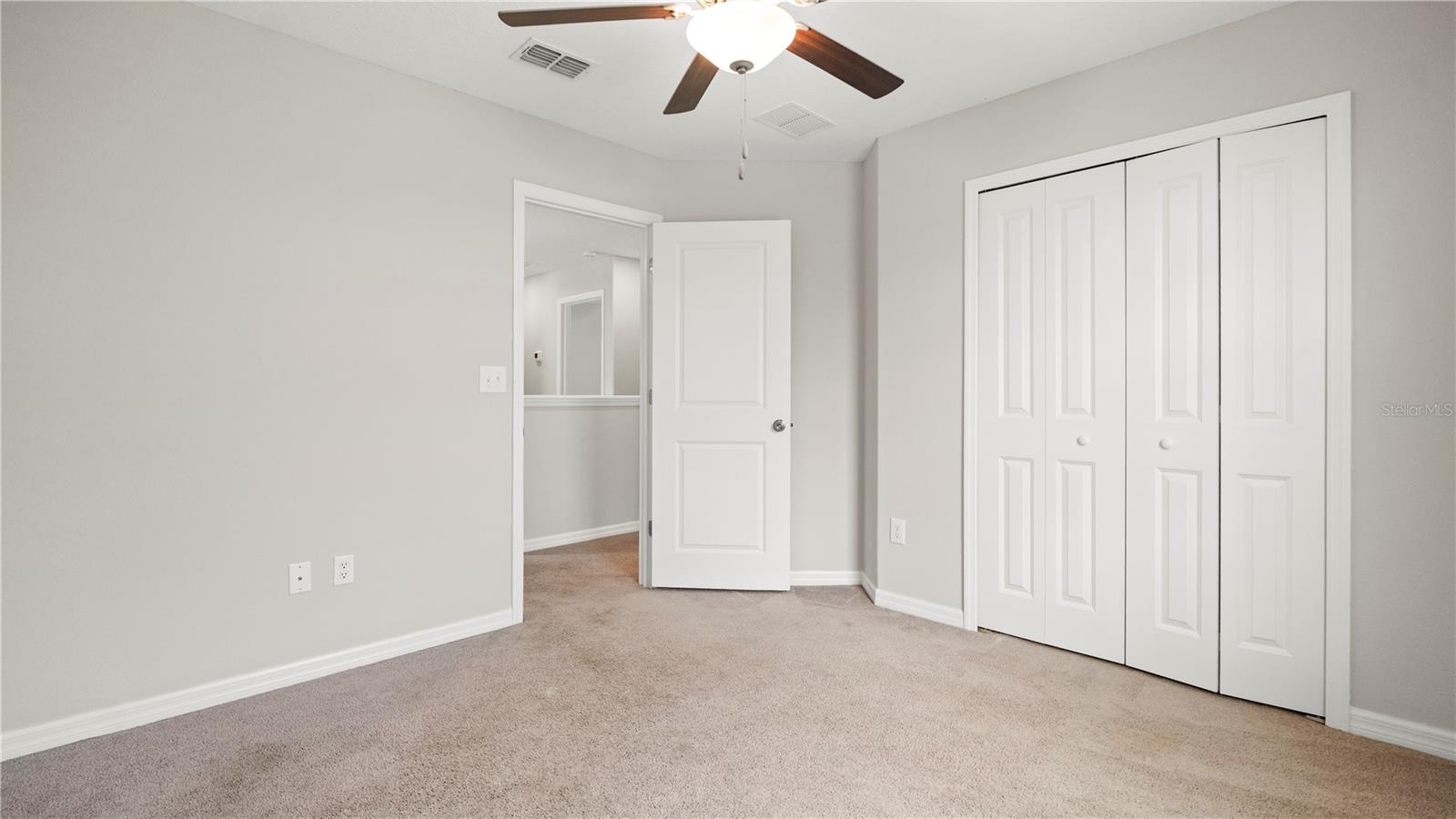 Image 39 of 47 For 7231 Spring Snowflake Avenue