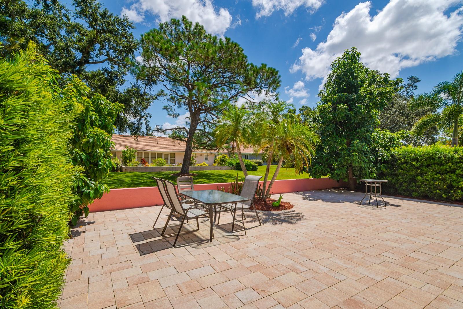 Image 31 of 61 For 3605 Garden Lakes Clenet
