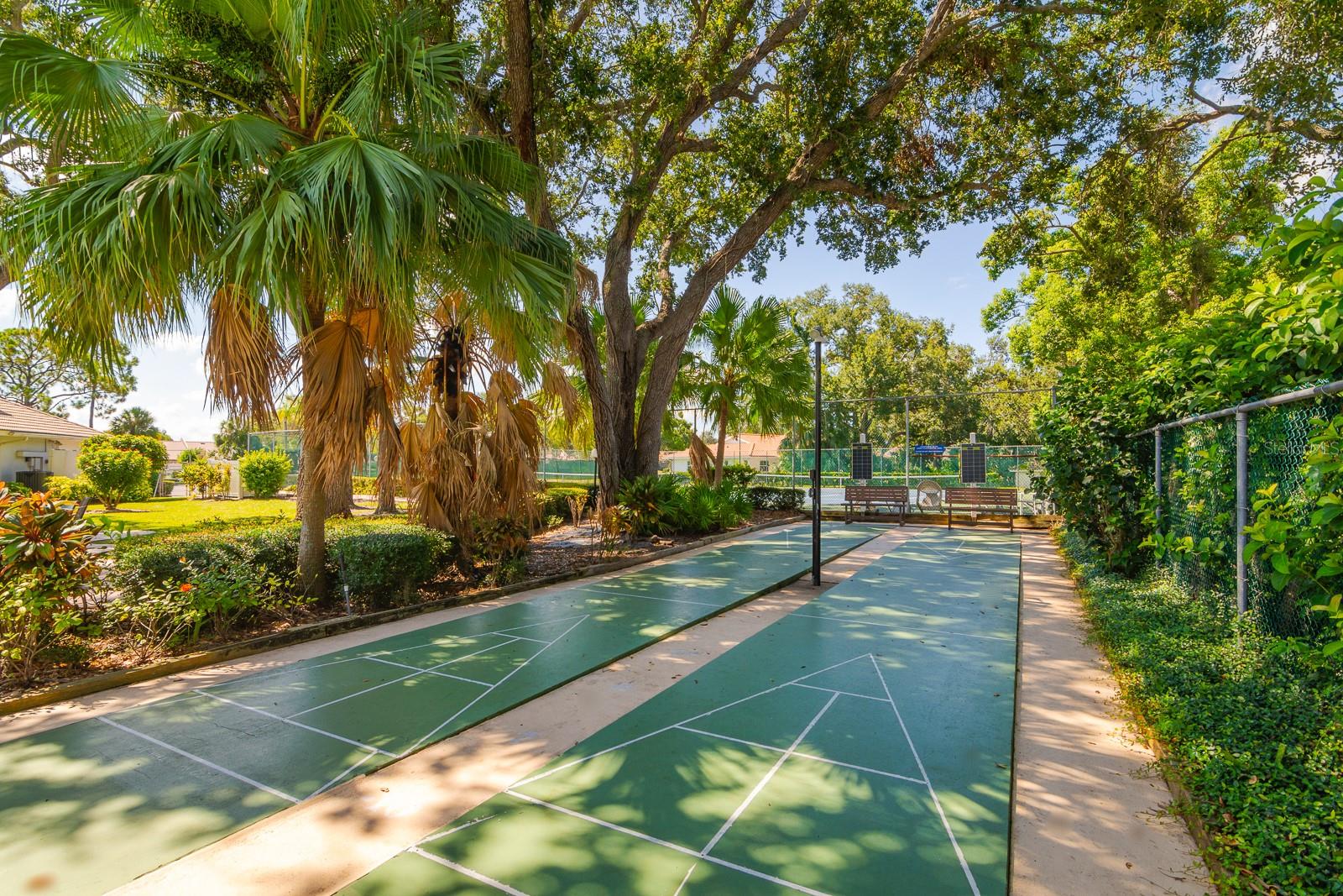 Image 49 of 61 For 3605 Garden Lakes Clenet