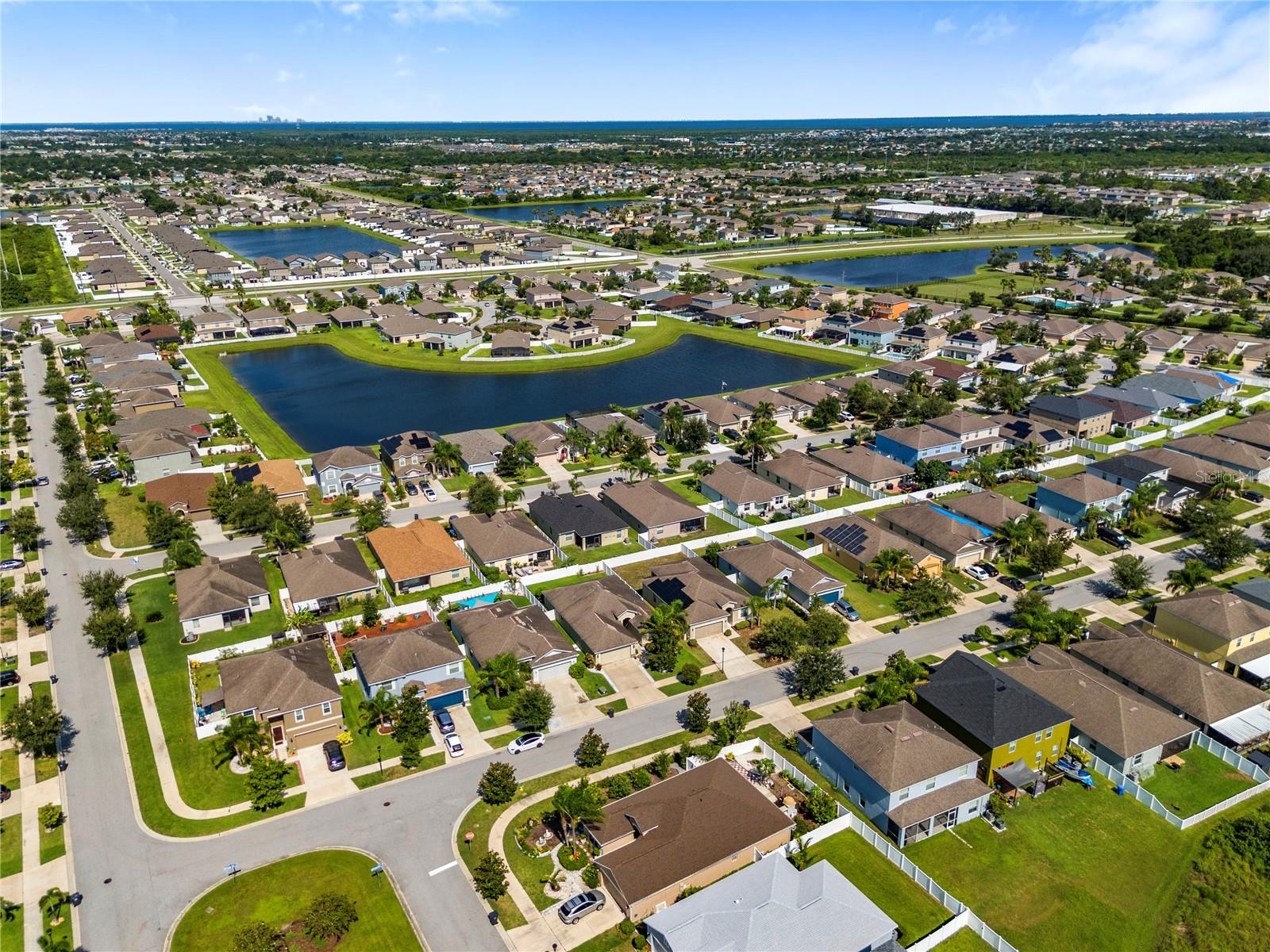 Image 36 of 45 For 912 Meadow Glade Drive