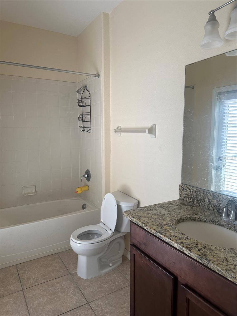 Image 7 of 45 For 912 Meadow Glade Drive
