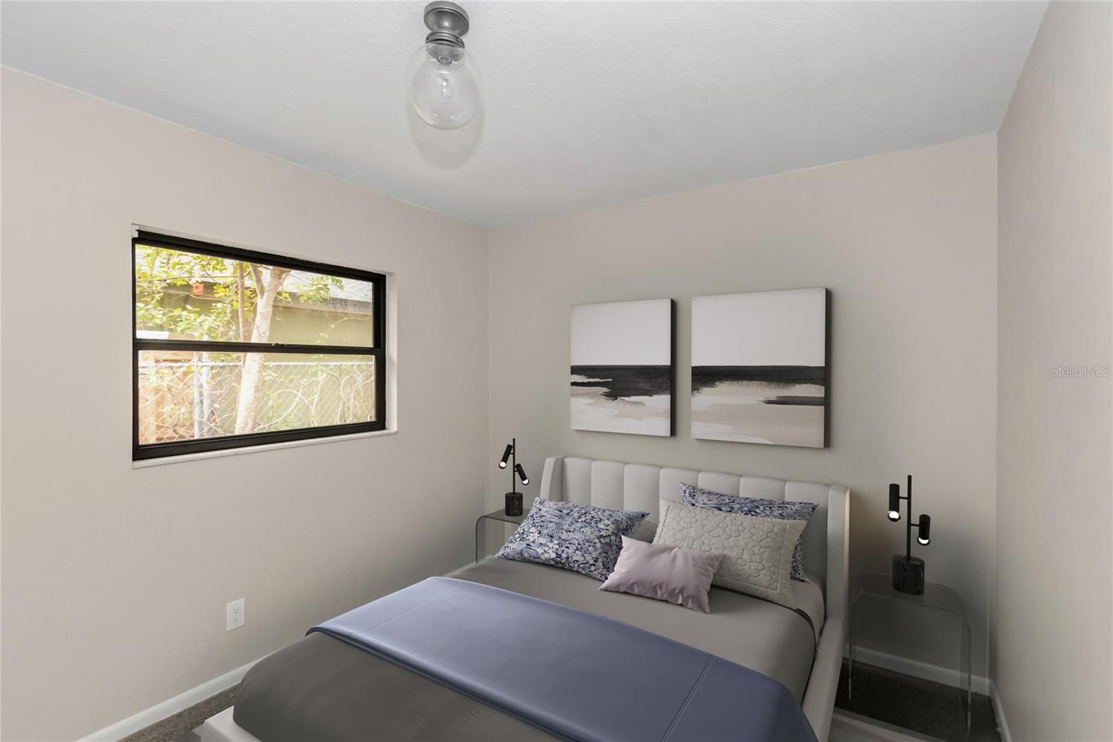 Listing photo id 22 for 5312 Russell Street