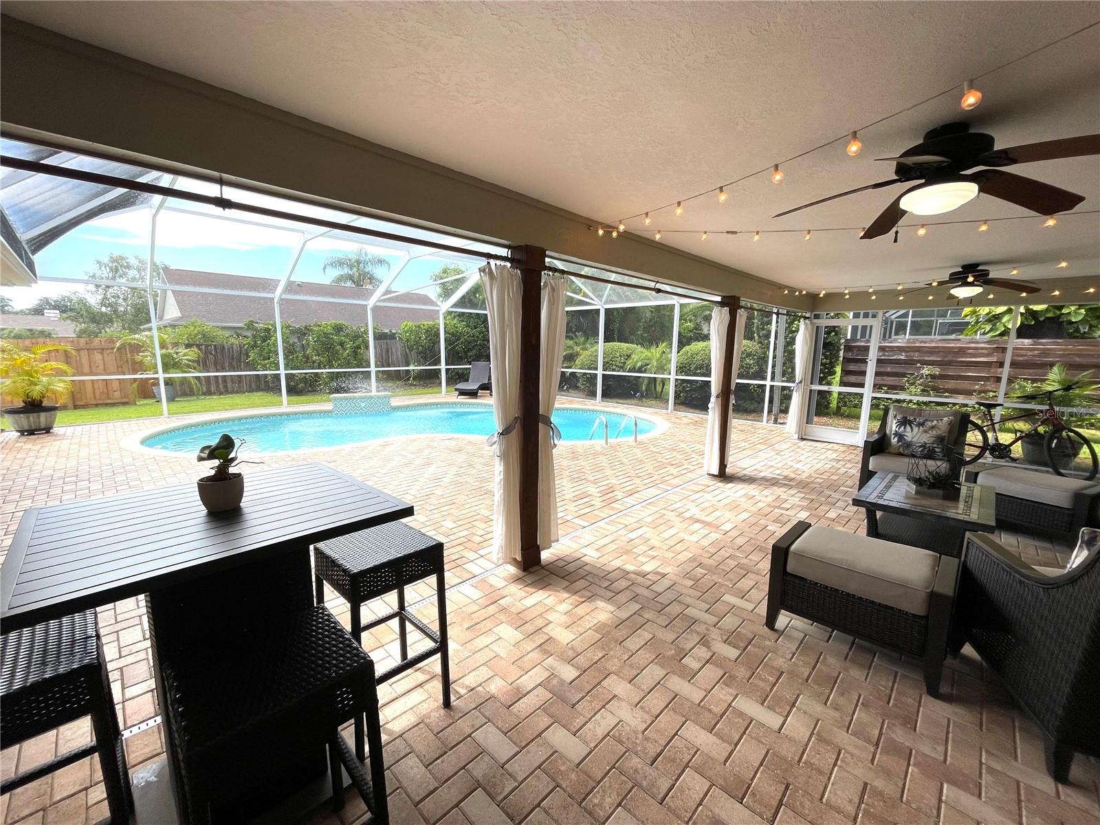 Image 19 of 71 For 2724 Challenger Drive
