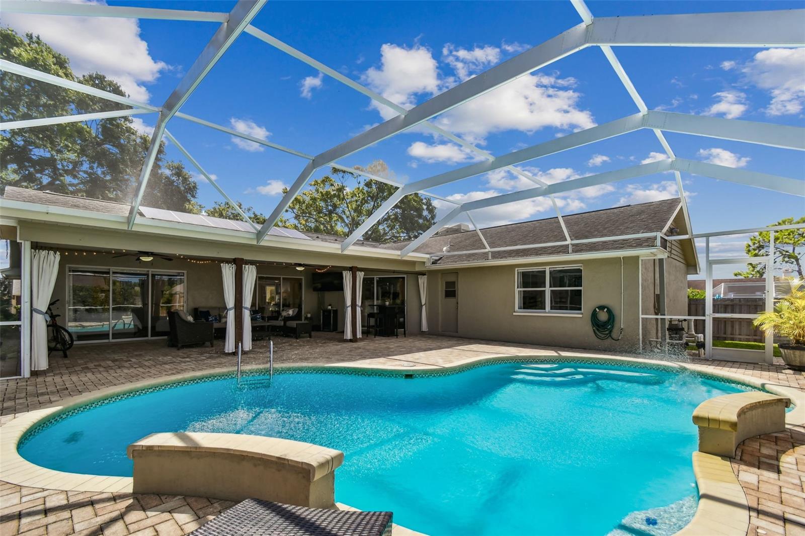 Image 4 of 71 For 2724 Challenger Drive