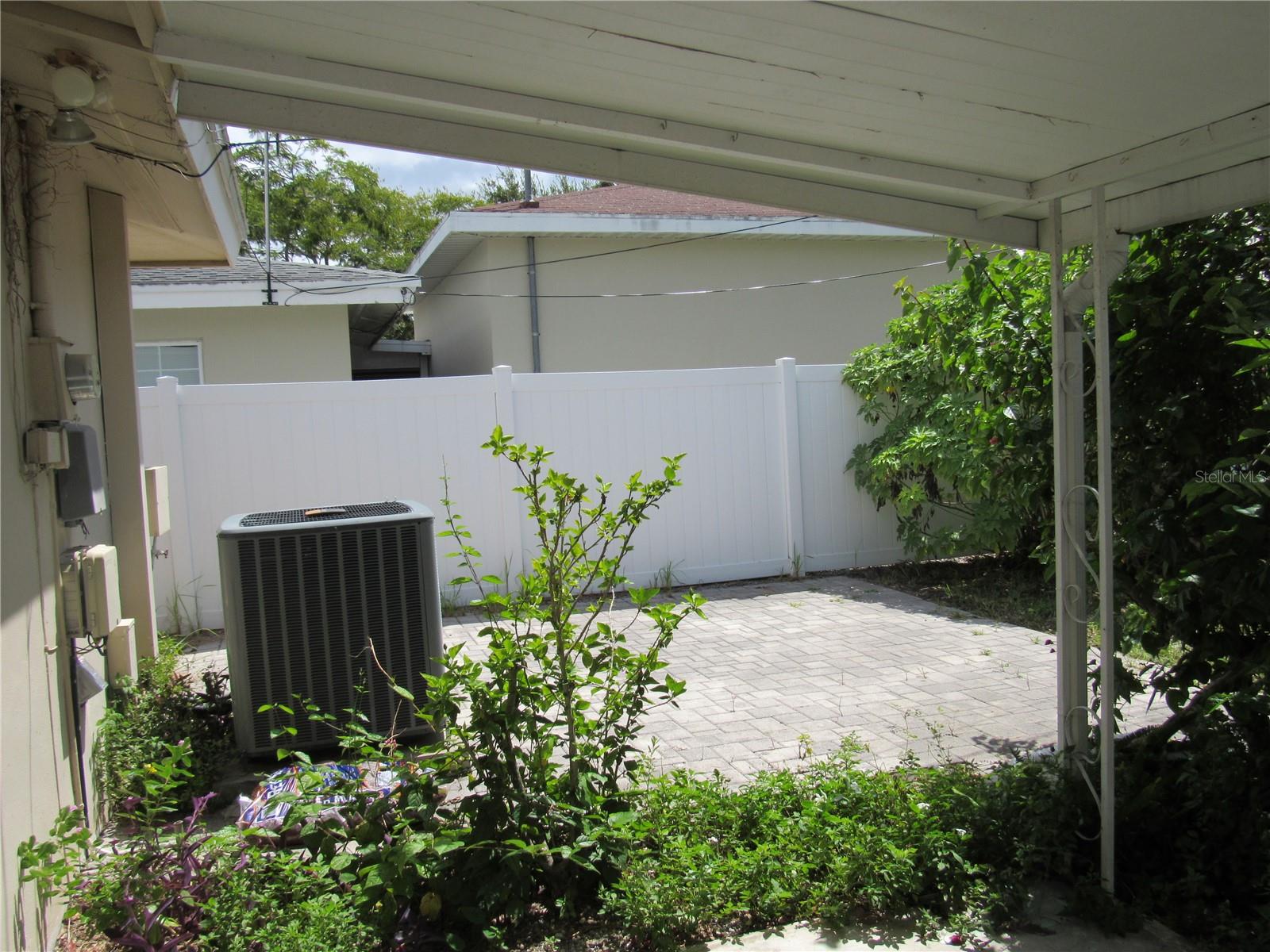 Image 15 of 19 For 2067 Timber Lane