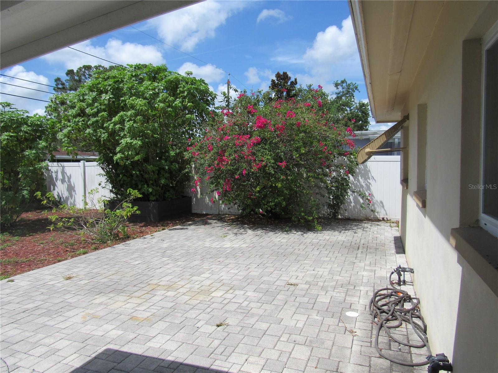 Image 16 of 19 For 2067 Timber Lane