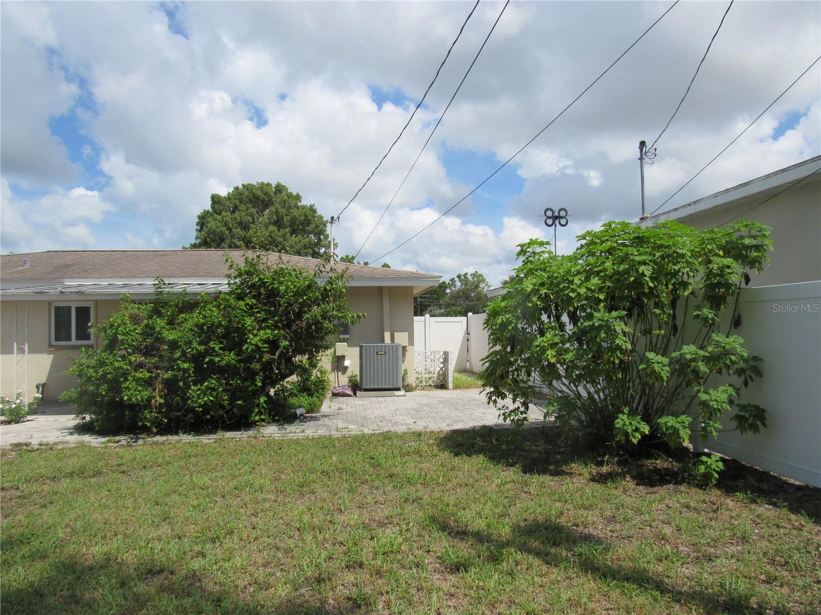 Image 19 of 19 For 2067 Timber Lane