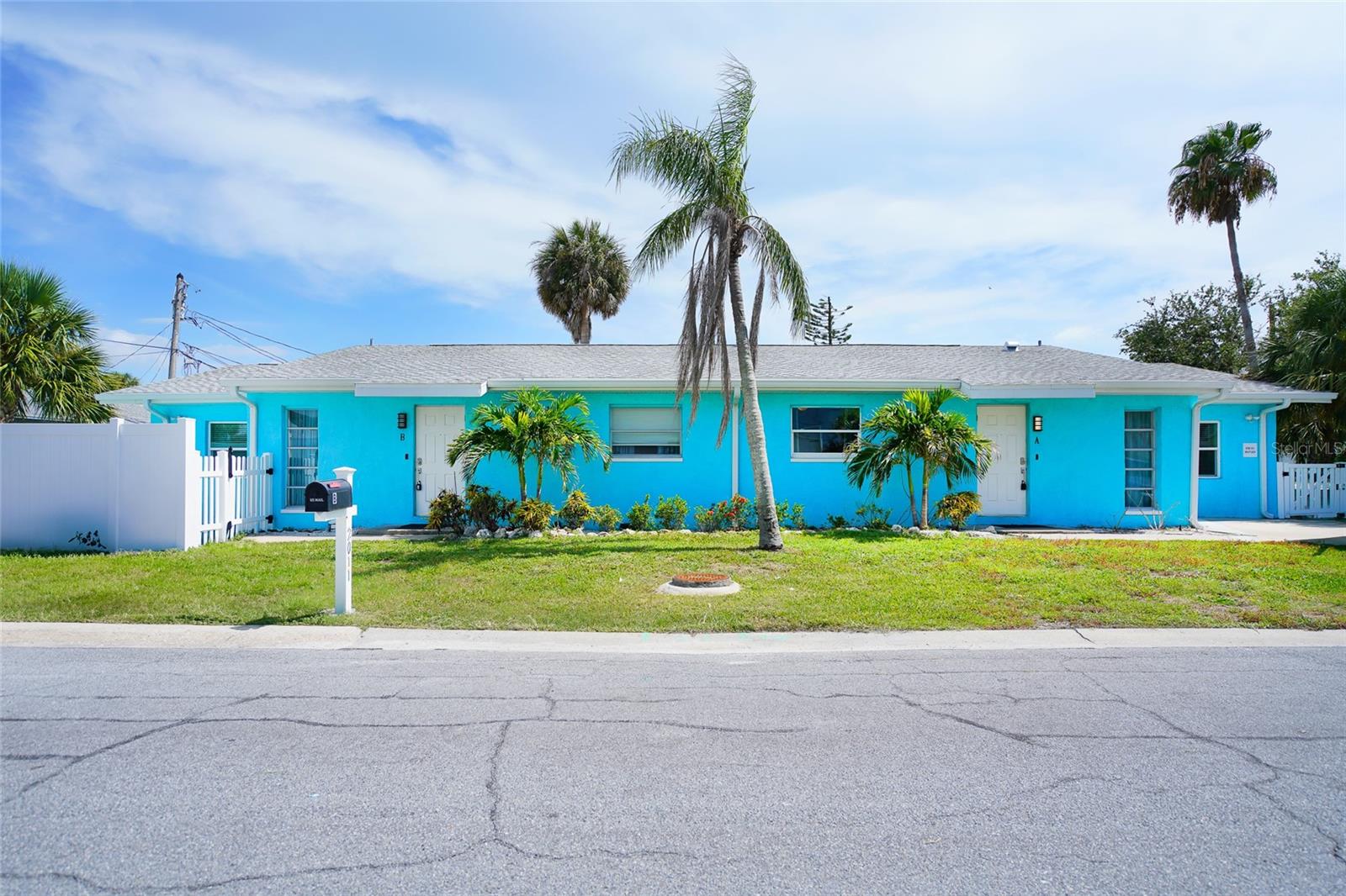 Details for 2011 1st Street, INDIAN ROCKS BEACH, FL 33785