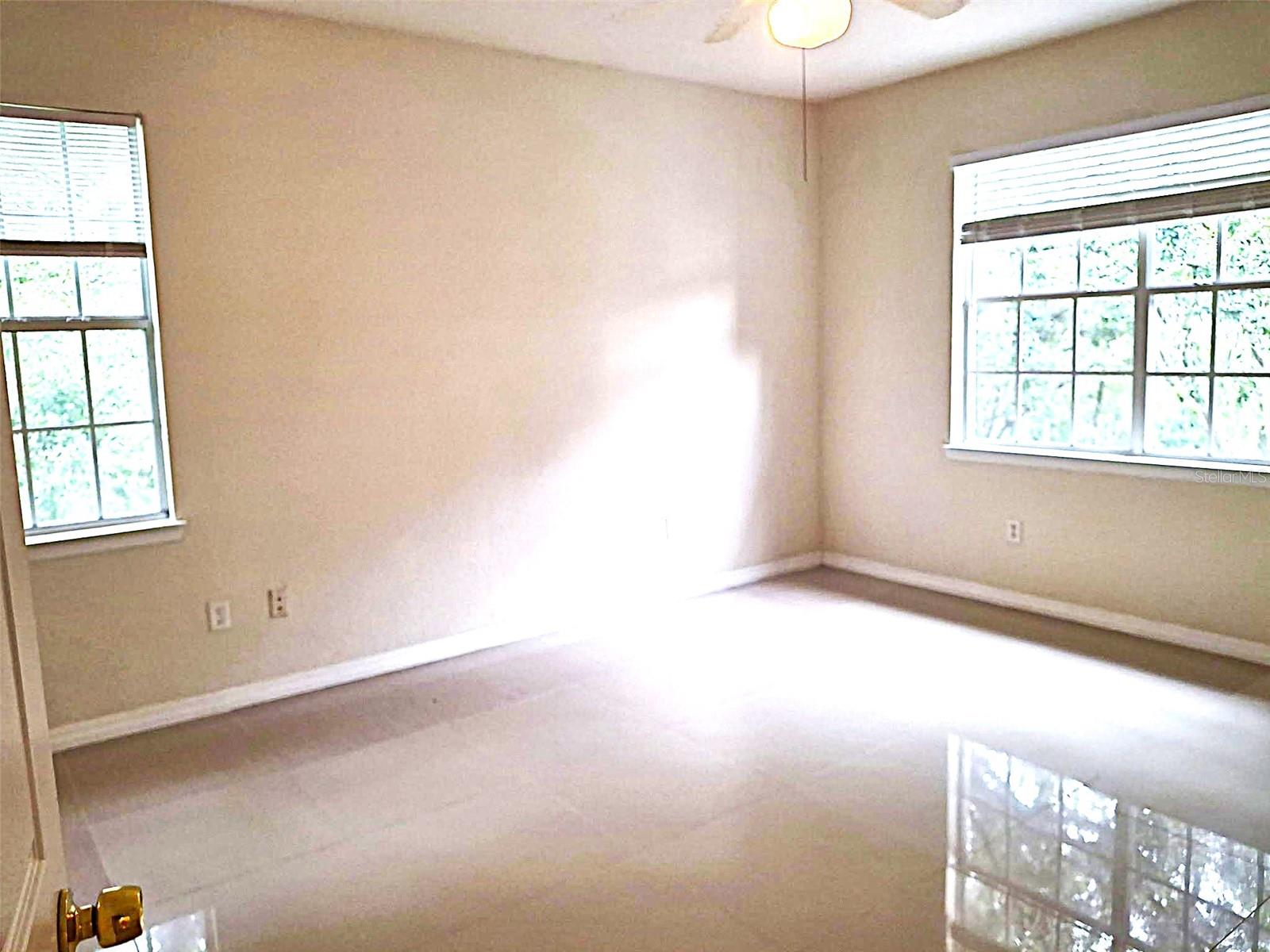 Image 11 of 42 For 13304 Sanctuary Cove Drive 303