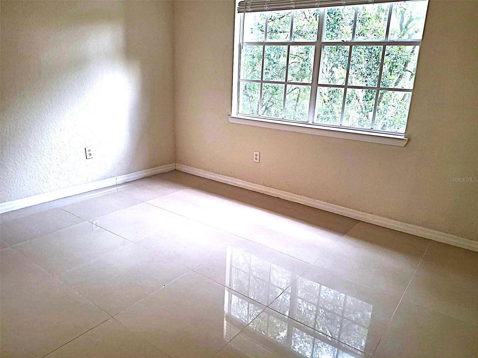 Image 21 of 42 For 13304 Sanctuary Cove Drive 303