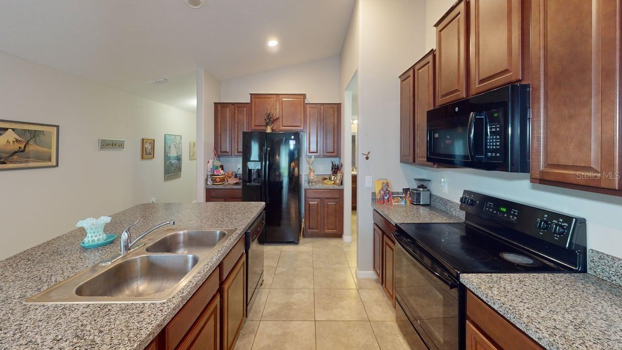 Image 9 of 36 For 17036 Peaceful Valley Drive