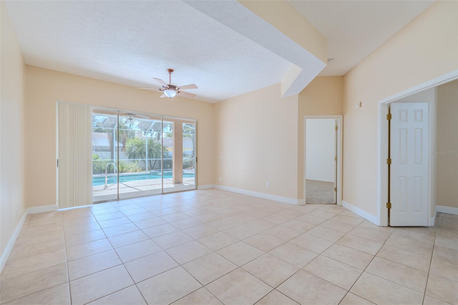 Image 11 of 60 For 4401 Blantyre Place