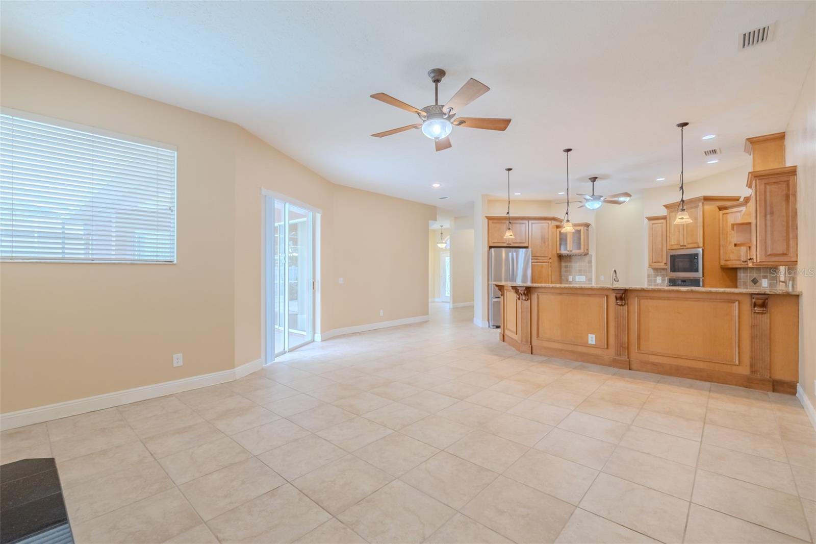 Image 20 of 60 For 4401 Blantyre Place