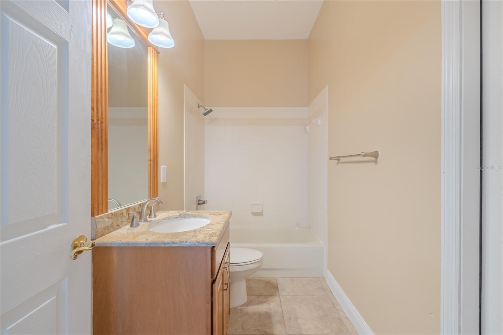 Image 26 of 60 For 4401 Blantyre Place