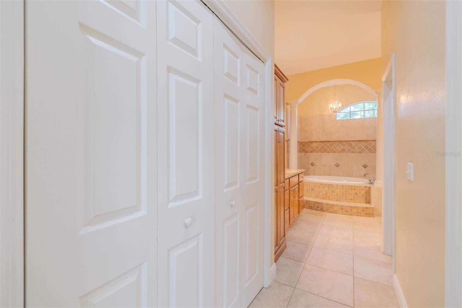 Image 40 of 60 For 4401 Blantyre Place