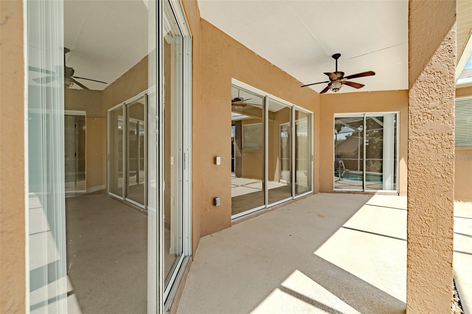 Image 47 of 60 For 4401 Blantyre Place