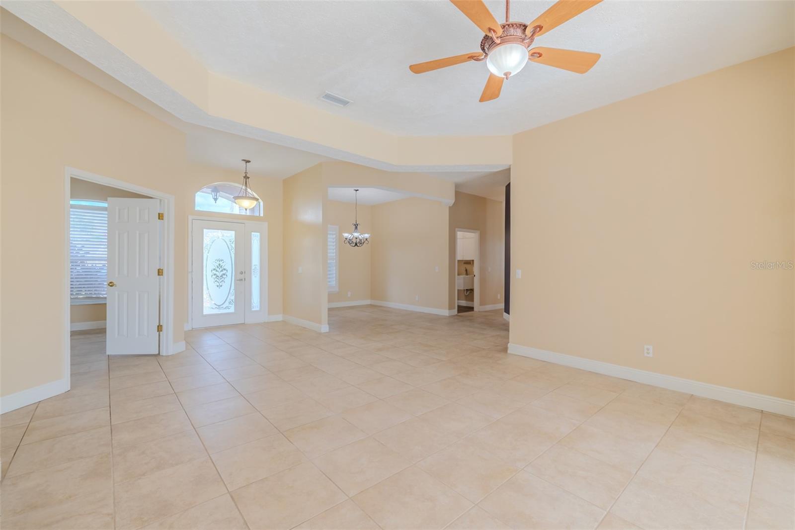 Image 8 of 60 For 4401 Blantyre Place