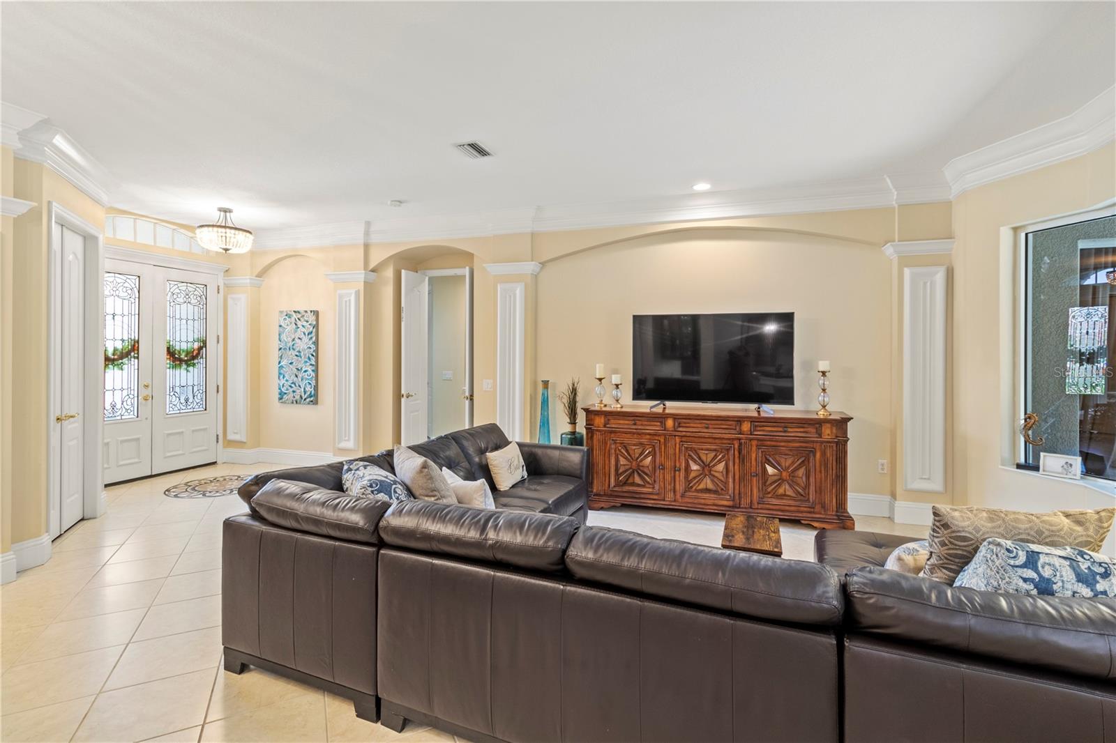 Image 10 of 54 For 12114 Creole Court