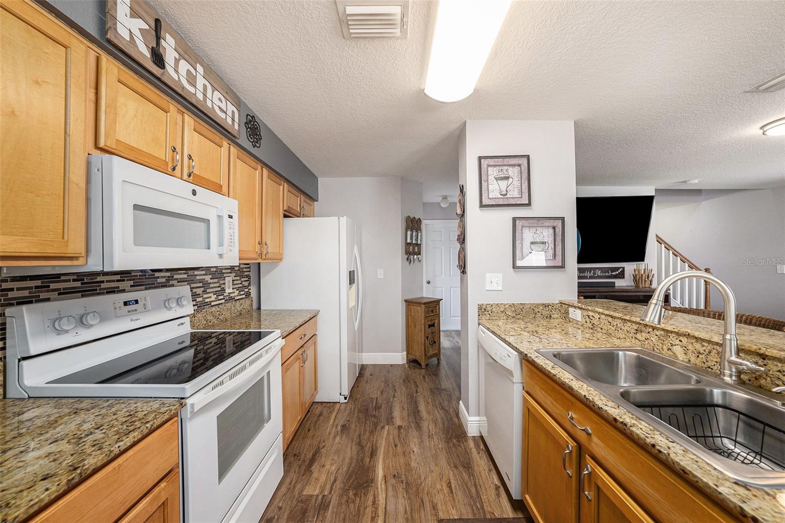 Image 15 of 31 For 17439 Garden Heath Court