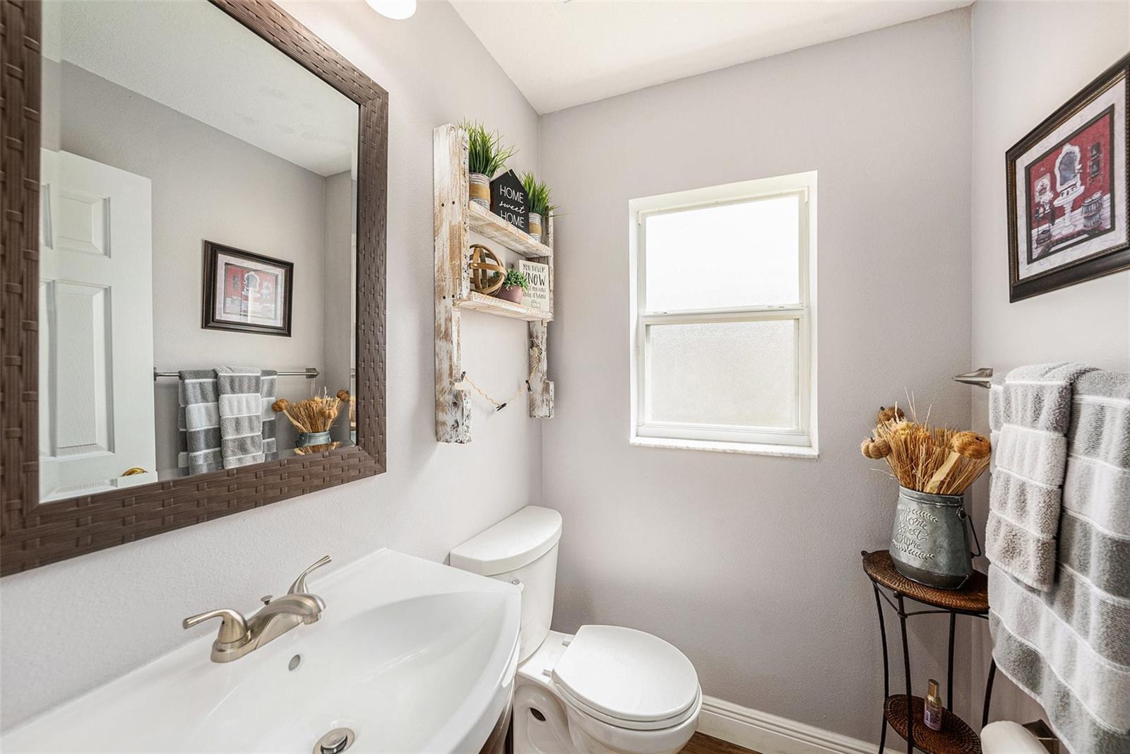 Image 16 of 31 For 17439 Garden Heath Court