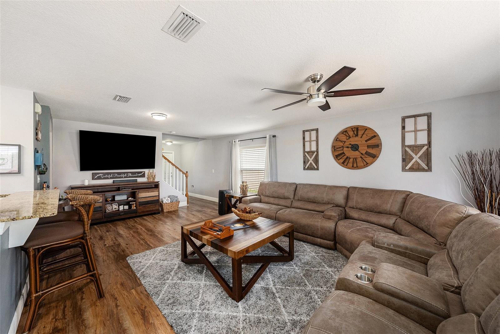 Image 8 of 31 For 17439 Garden Heath Court