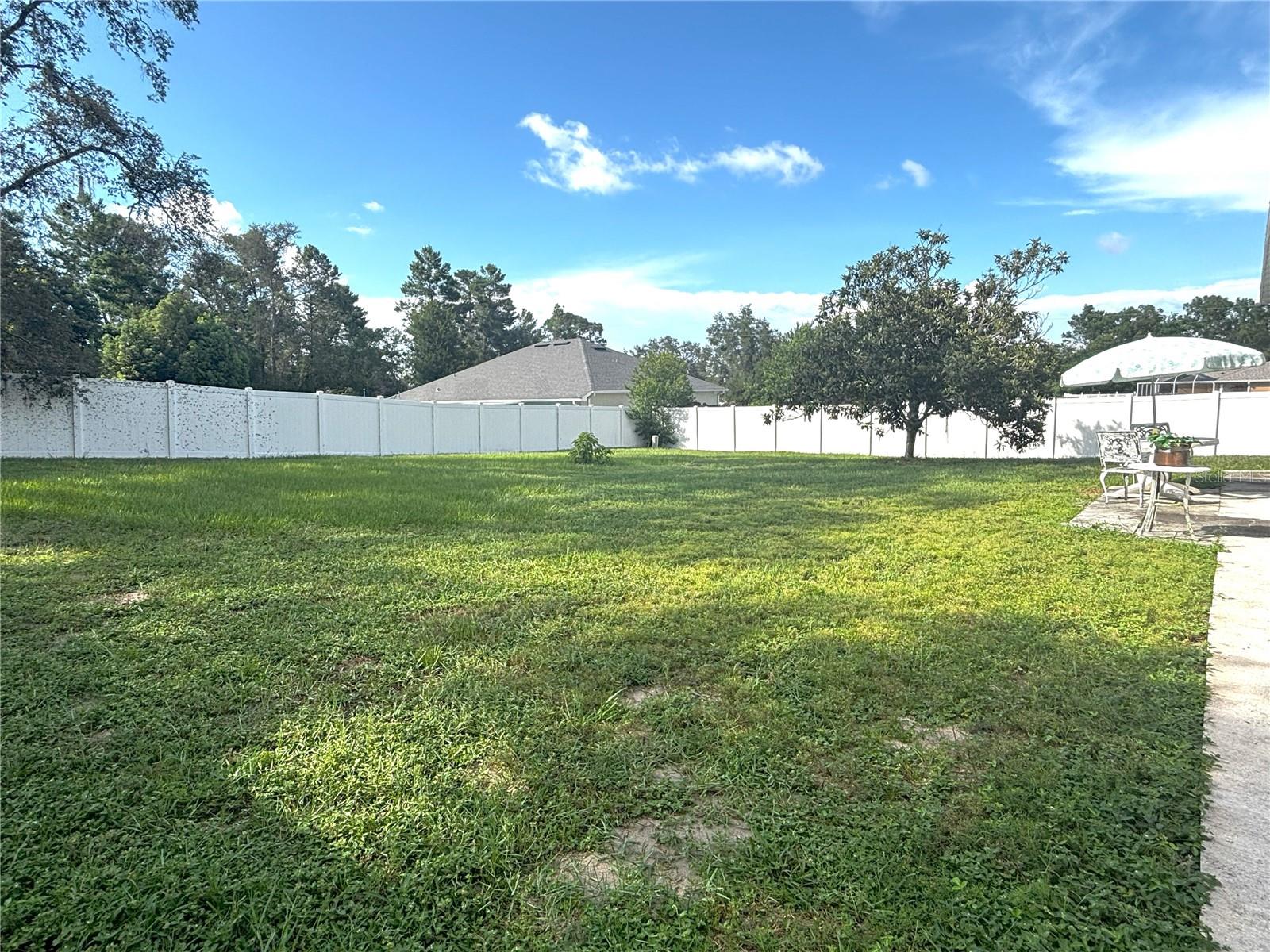 Image 2 of 6 For 13393 Drayton Drive