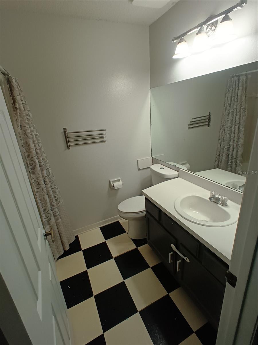 Image 21 of 24 For 5860 Red Cedar Lane