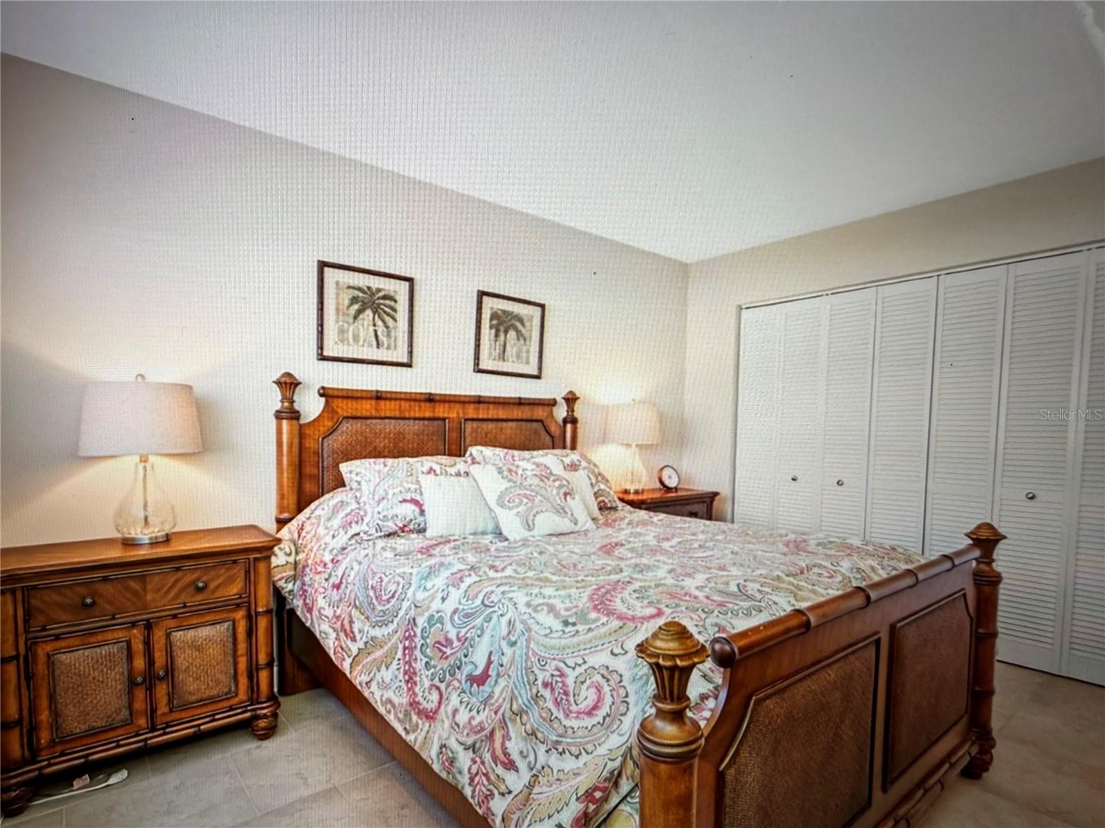 Image 20 of 35 For 1351 Gulf Boulevard 118