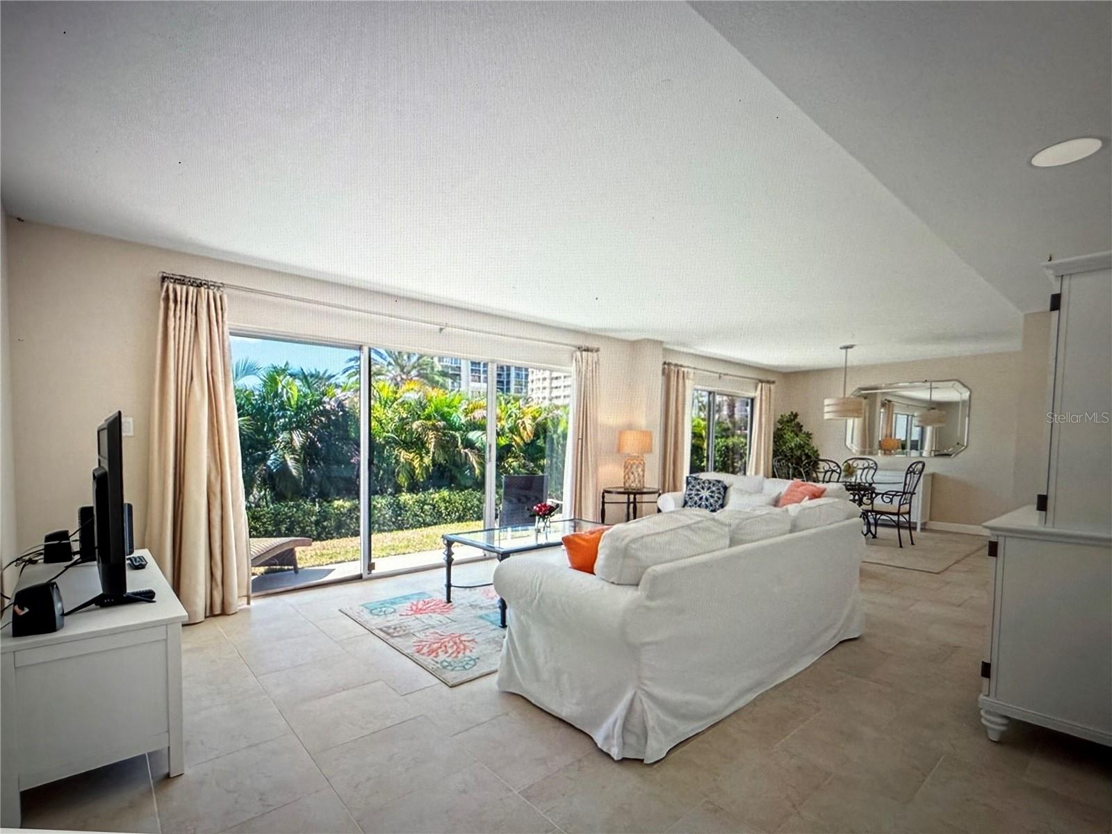 Image 8 of 35 For 1351 Gulf Boulevard 118