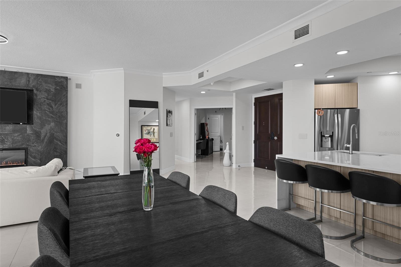 Image 7 of 32 For 449 12th Street 2001
