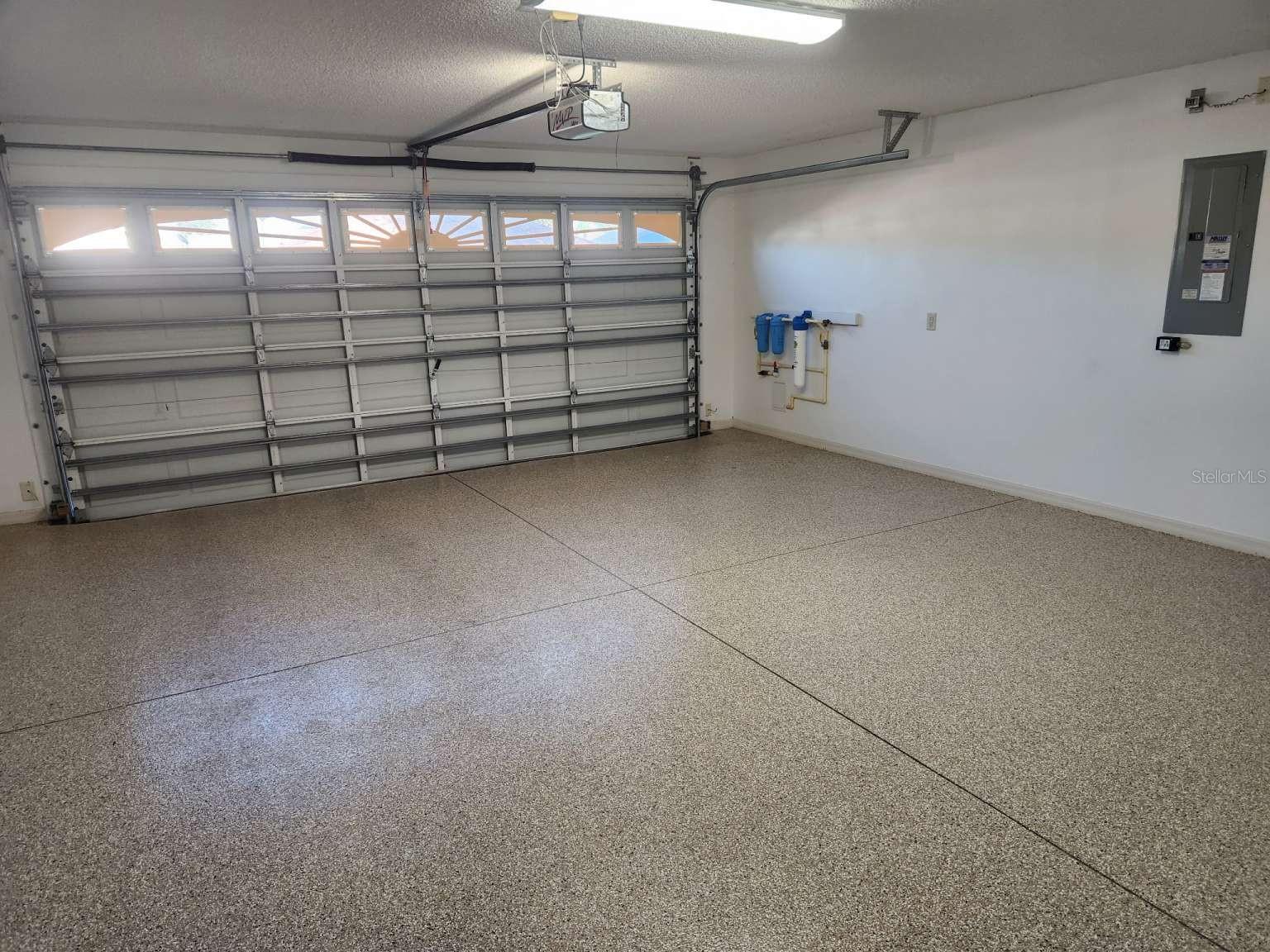Image 5 of 21 For 702 Pine Hills Place