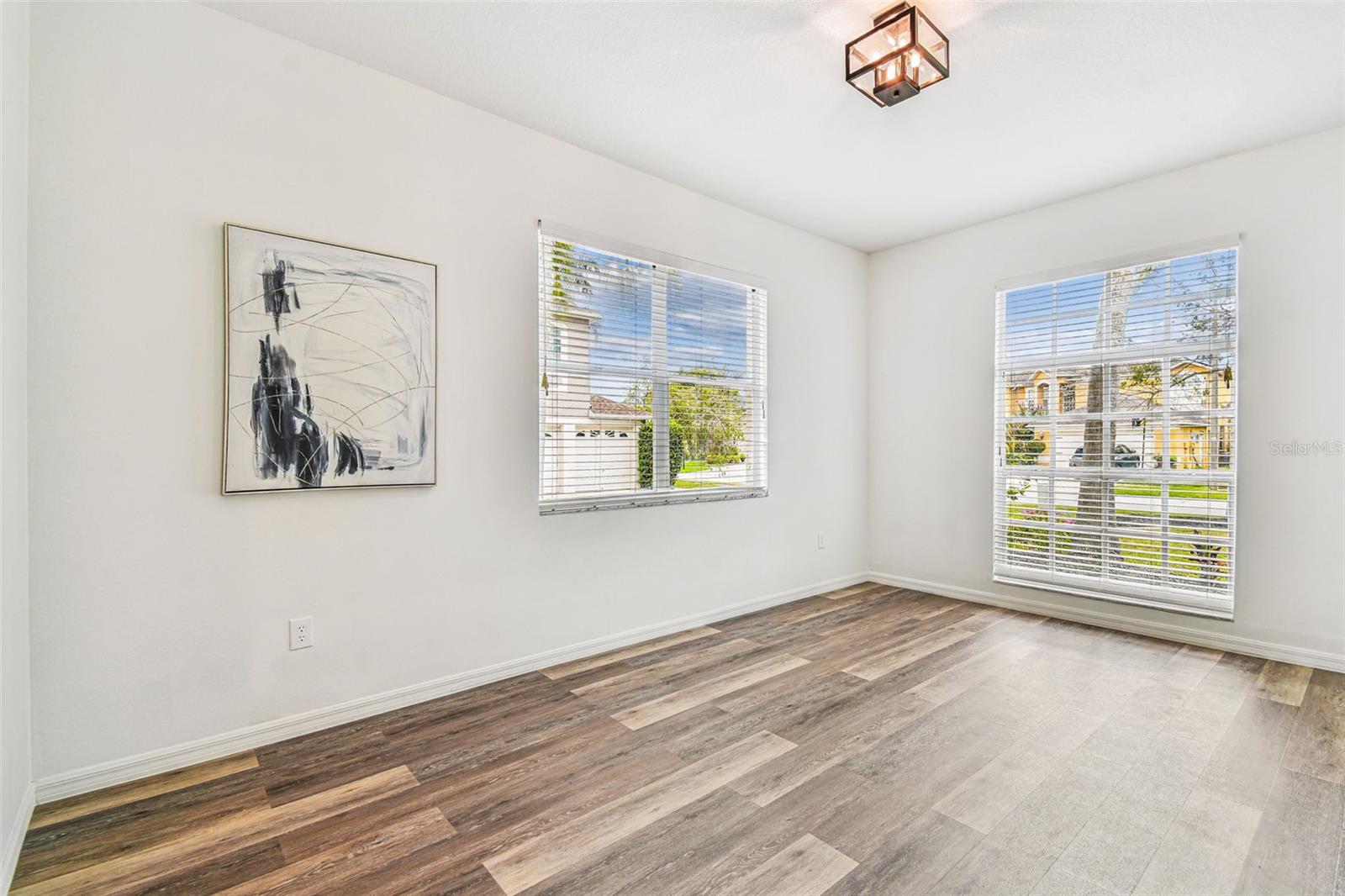 Image 17 of 96 For 27109 Coral Springs Drive