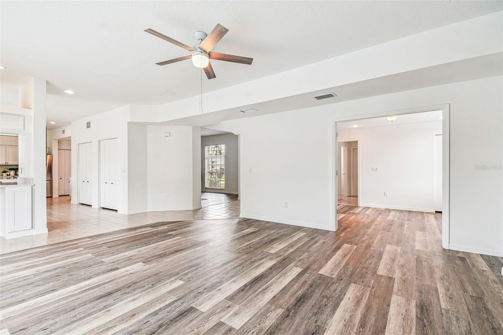 Image 36 of 96 For 27109 Coral Springs Drive