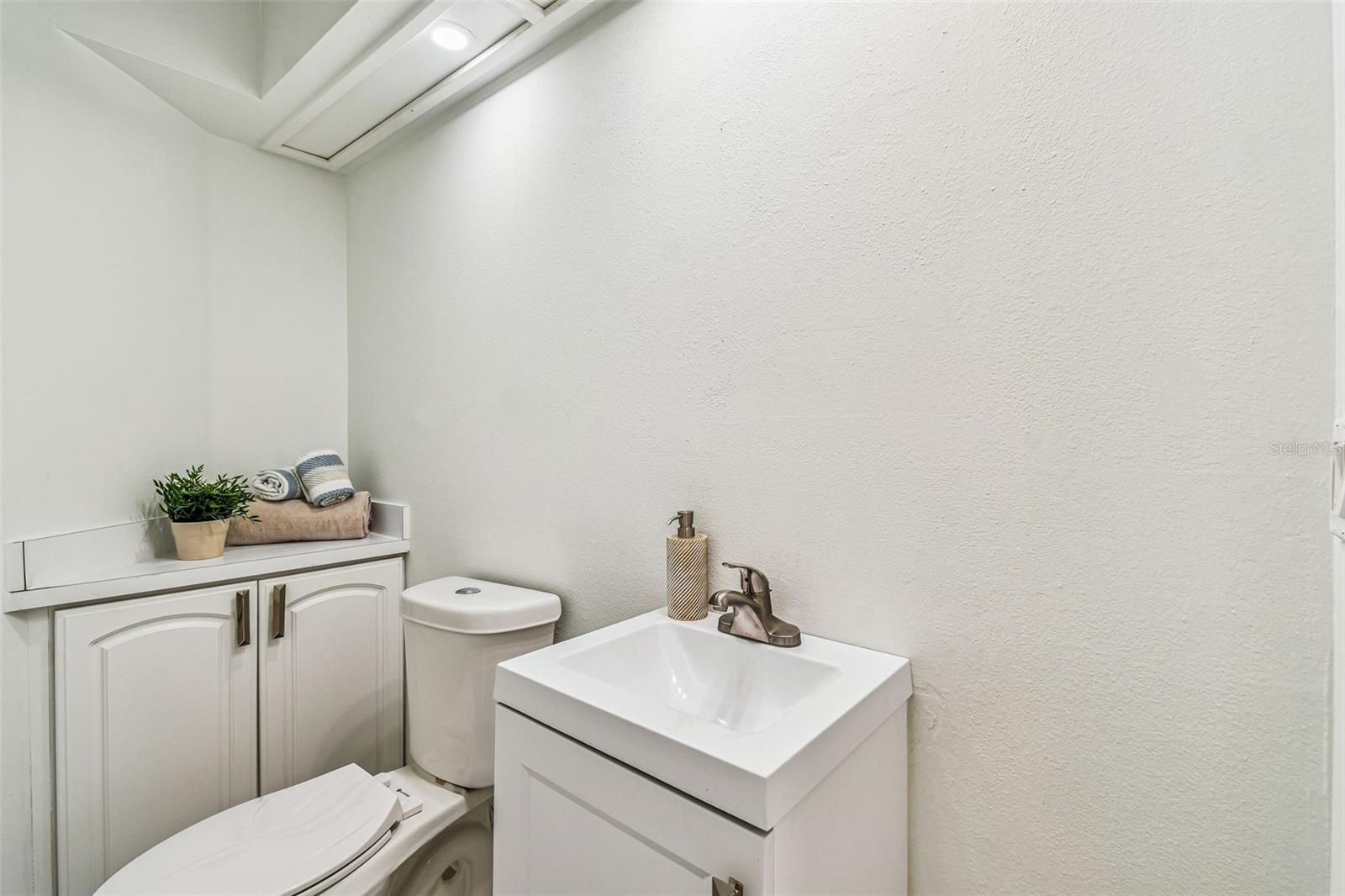 Image 43 of 96 For 27109 Coral Springs Drive