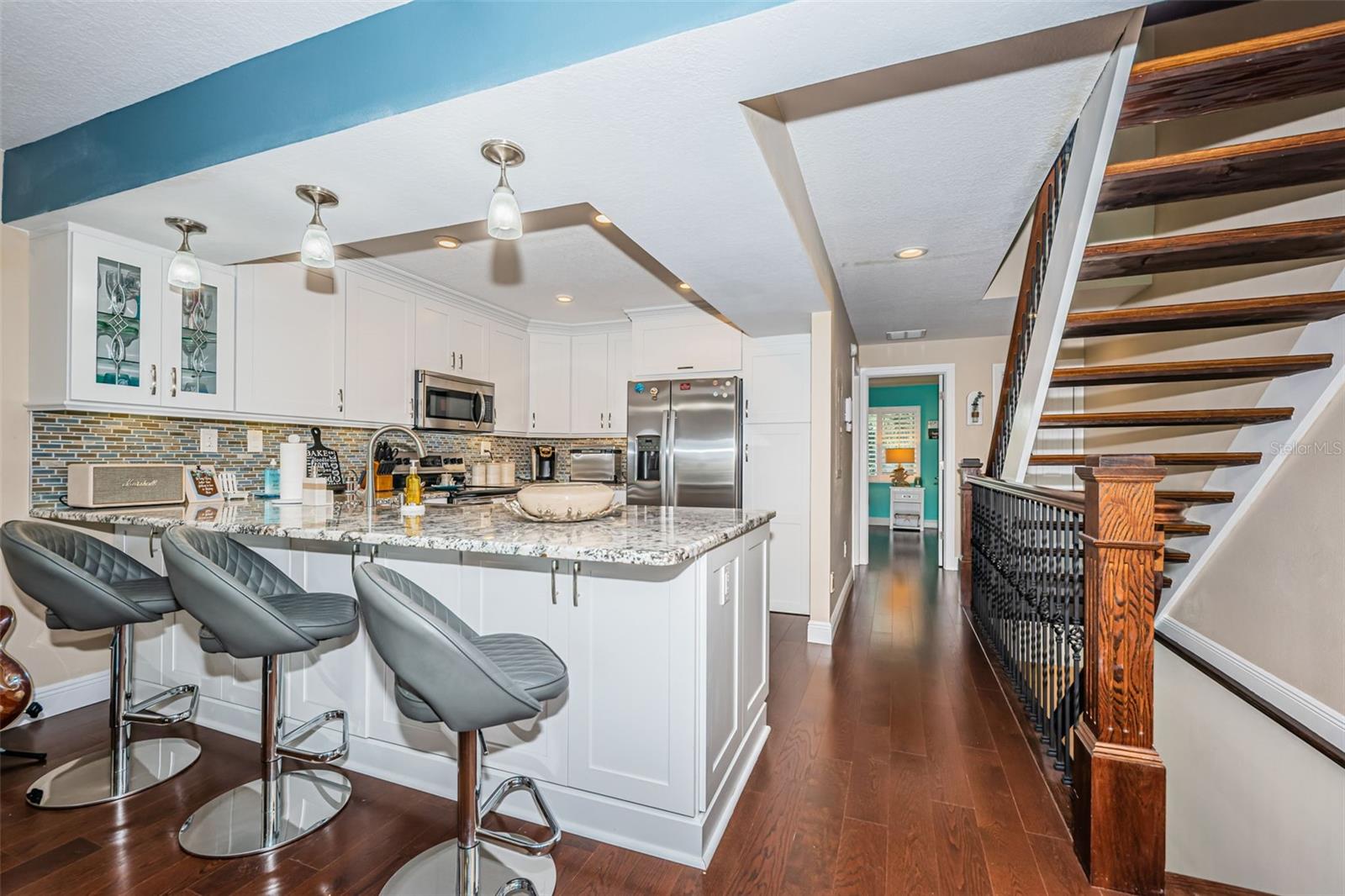 Image 18 of 33 For 2515 Bay Boulevard A