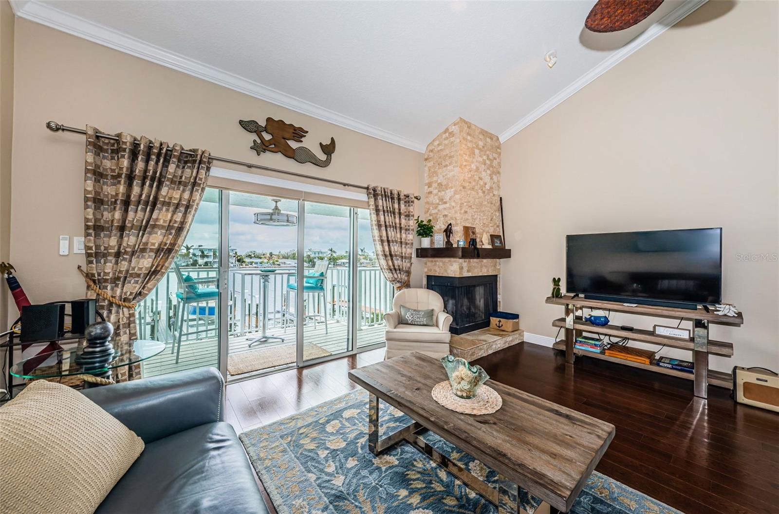Image 7 of 33 For 2515 Bay Boulevard A