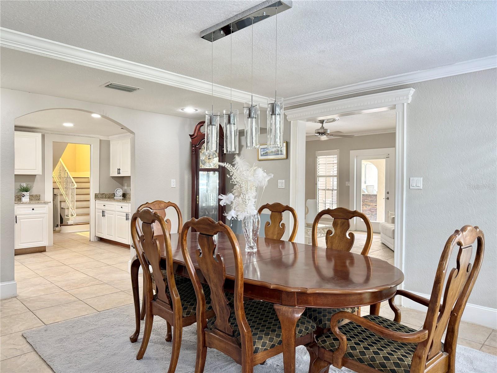 Listing photo id 17 for 7425 Terrace River Drive