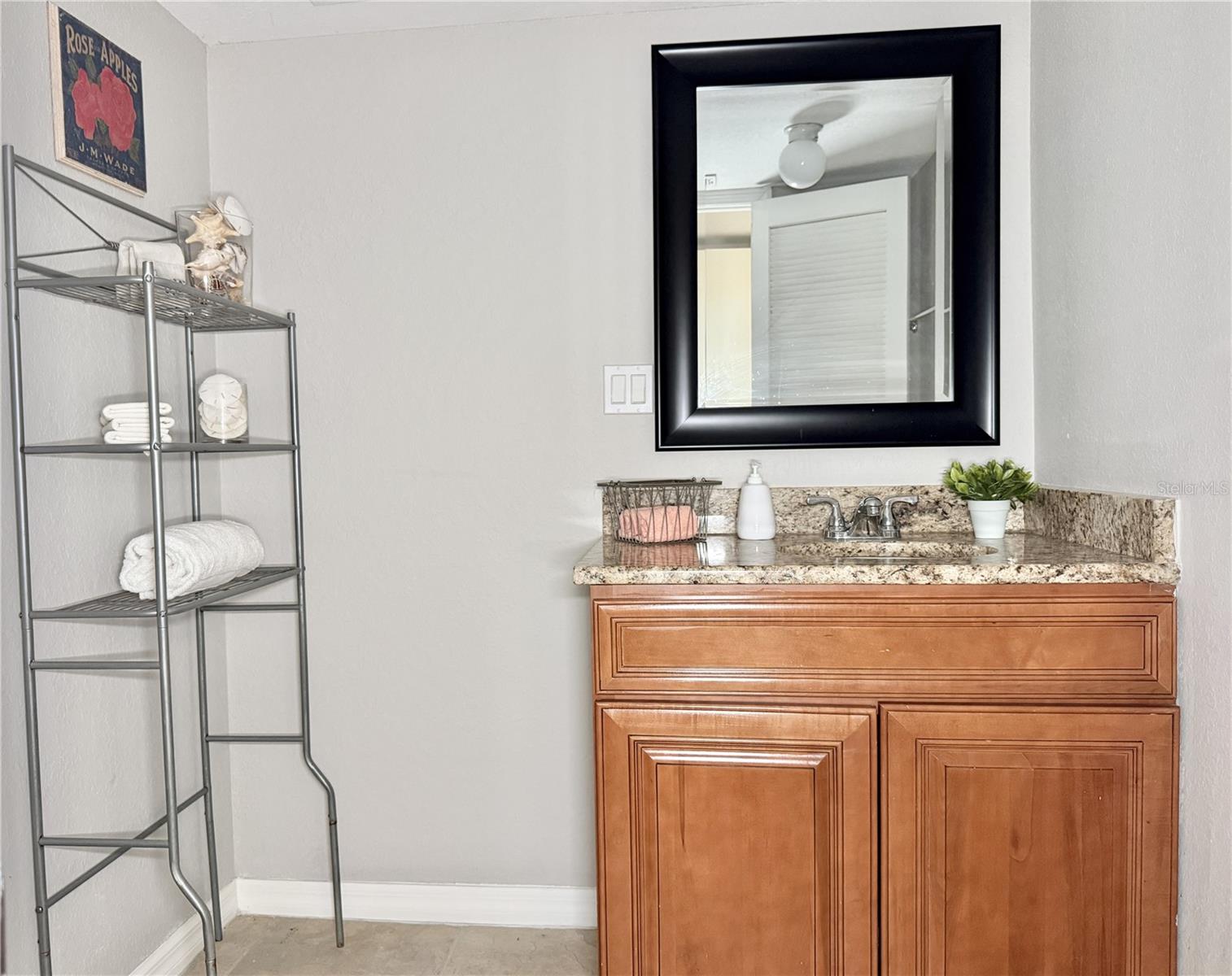 Listing photo id 23 for 7425 Terrace River Drive