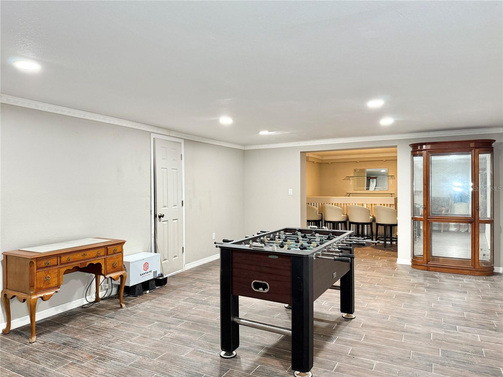 Listing photo id 45 for 7425 Terrace River Drive