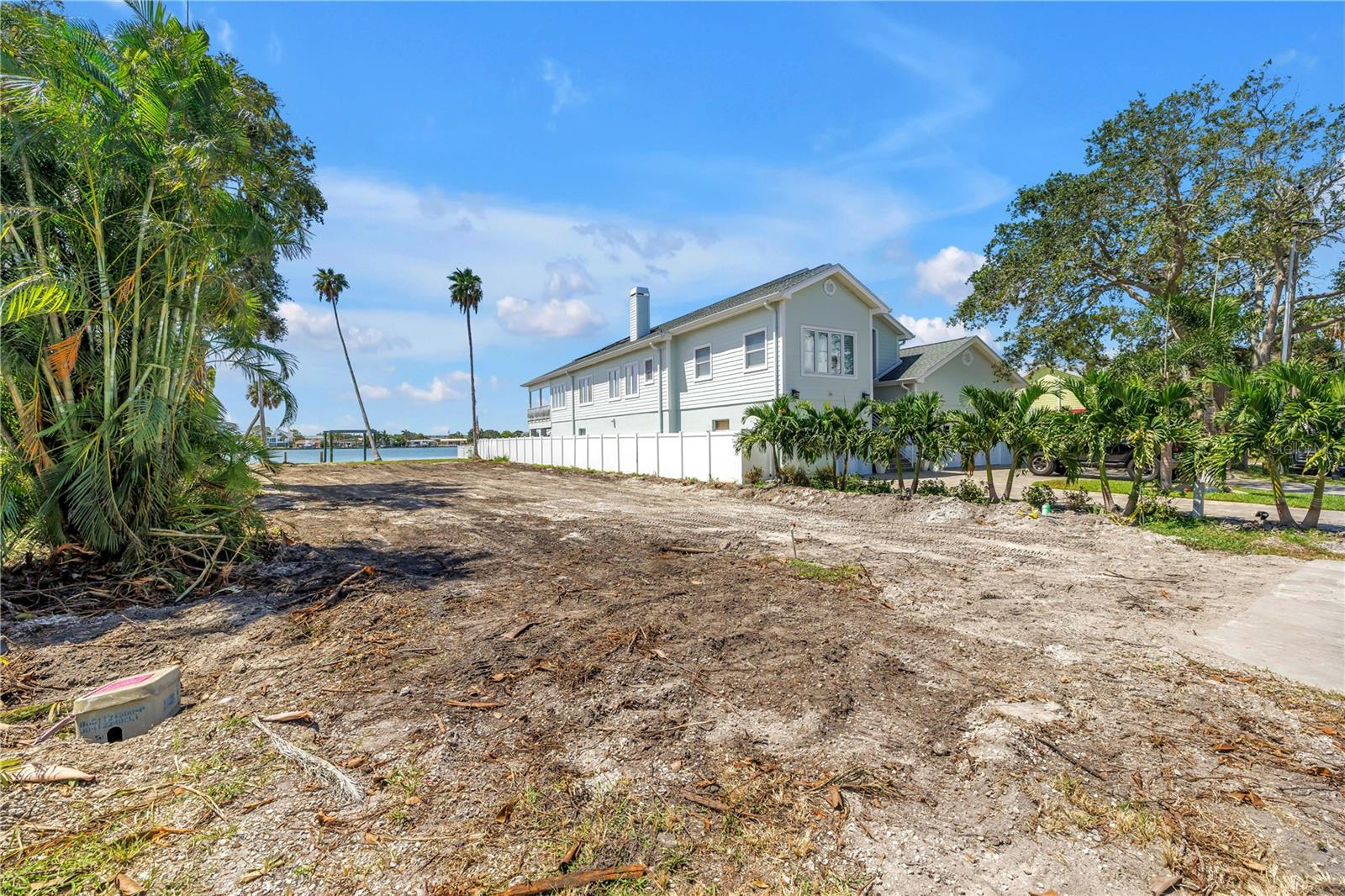 Image 11 of 13 For 315 10th Avenue
