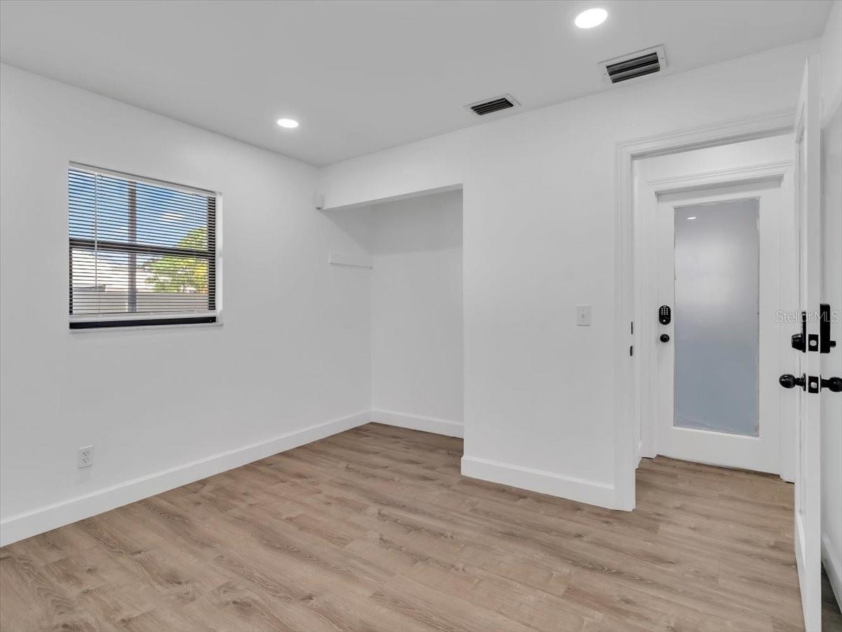 Image 11 of 46 For 3811 Sligh Avenue