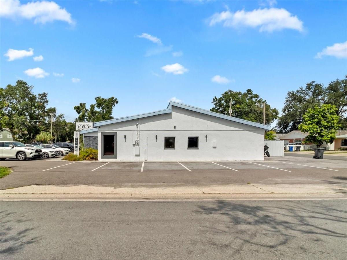 Image 35 of 46 For 3811 Sligh Avenue