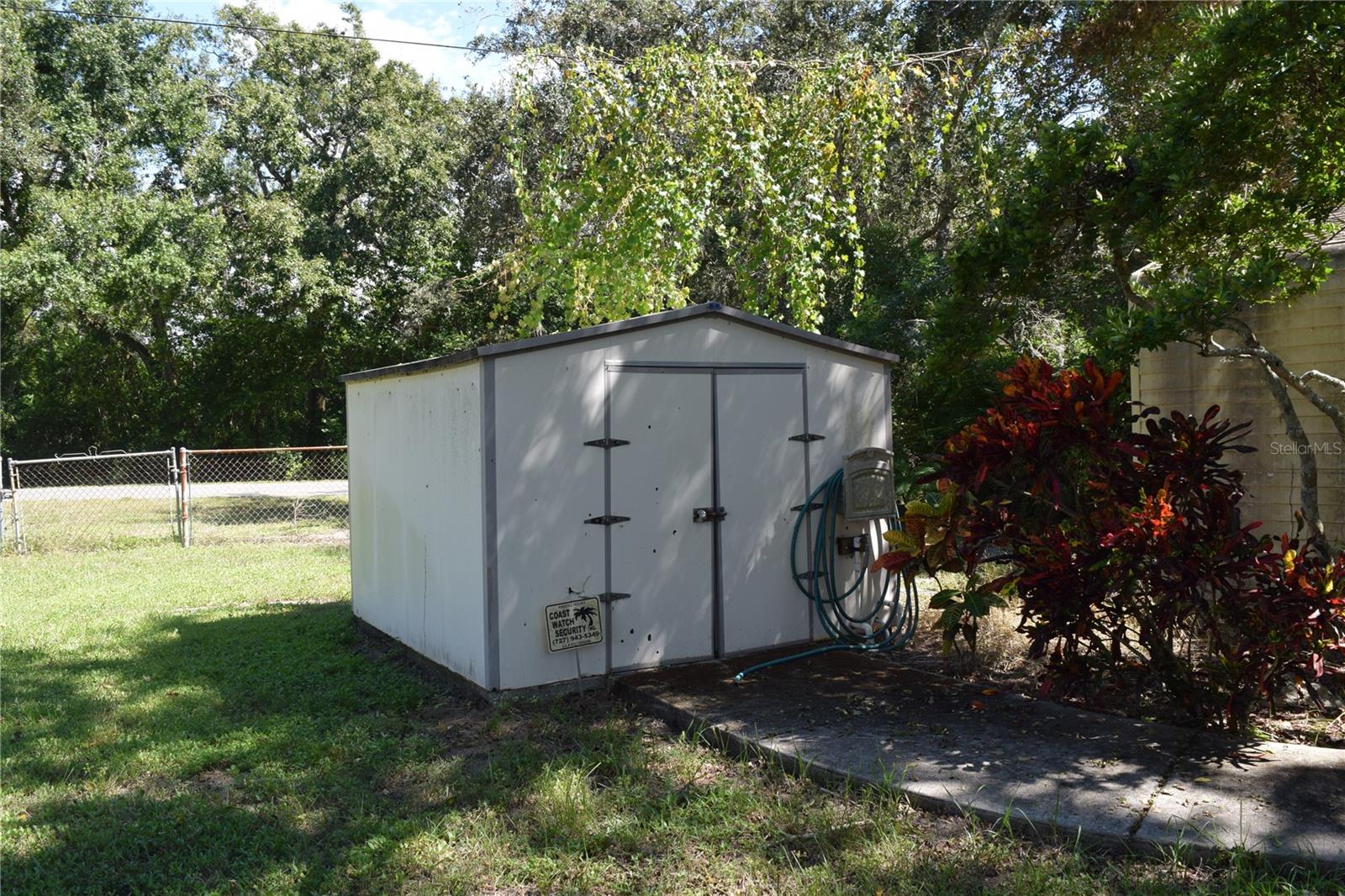 Image 5 of 25 For 1729 Pinellas Avenue