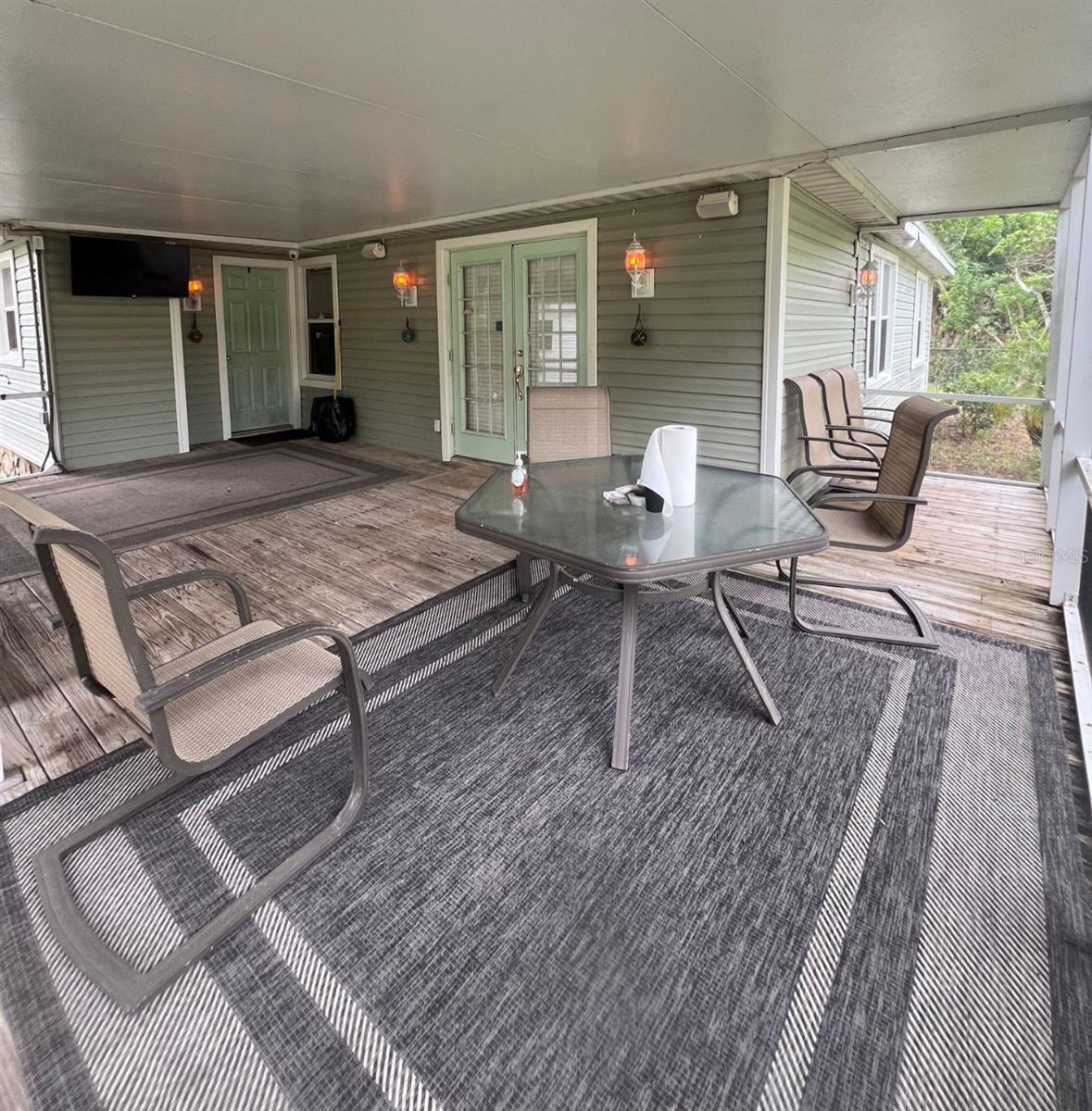 Image 8 of 25 For 1729 Pinellas Avenue