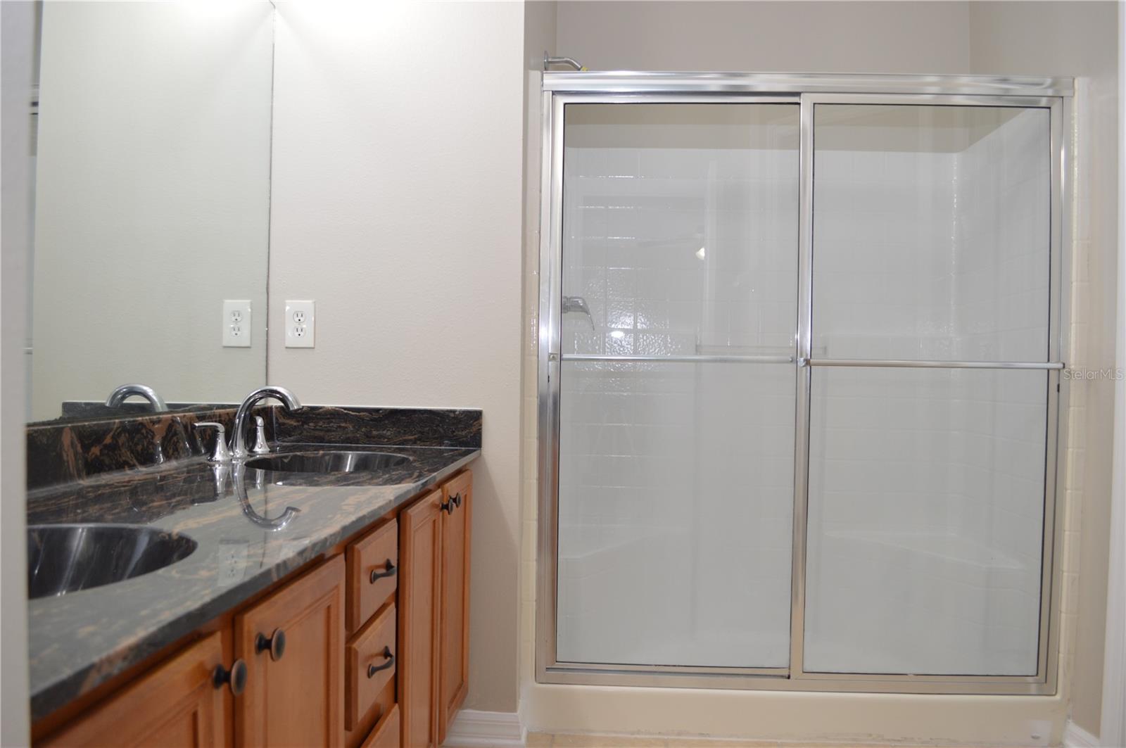 Image 12 of 53 For 30619 White Bird Avenue