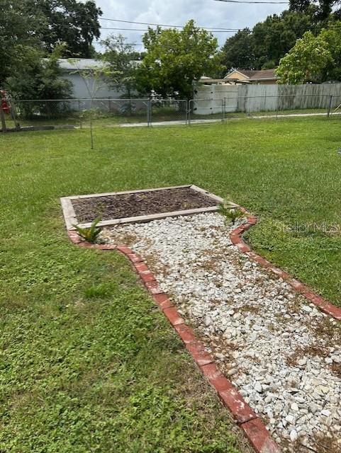Image 31 of 57 For 2518 40th Avenue N