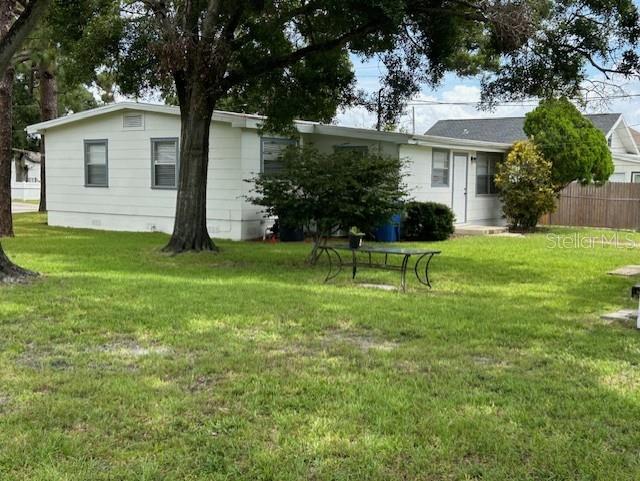 Image 33 of 57 For 2518 40th Avenue N